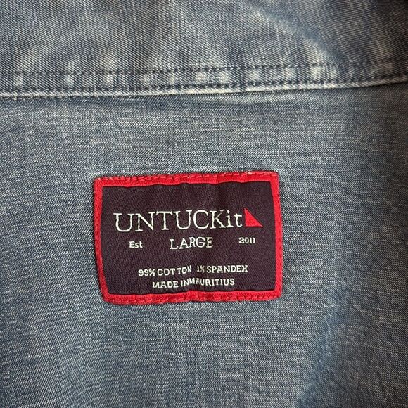 Untuckit Mitchell chambray Men's Indigo Button Down Shirt Classic large GUC - Picture 4 of 7